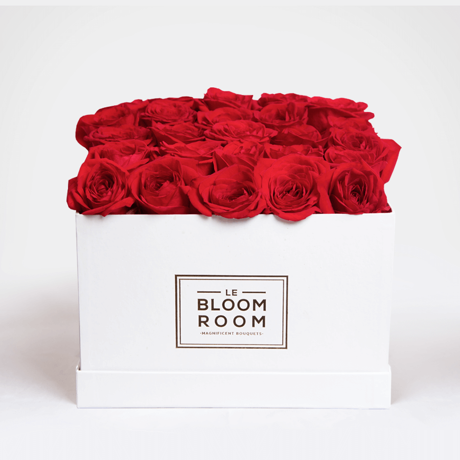 caja con 25 rosas rojas